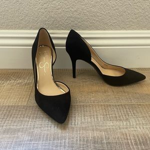 Jessica Simpson black d’Orsy pumps